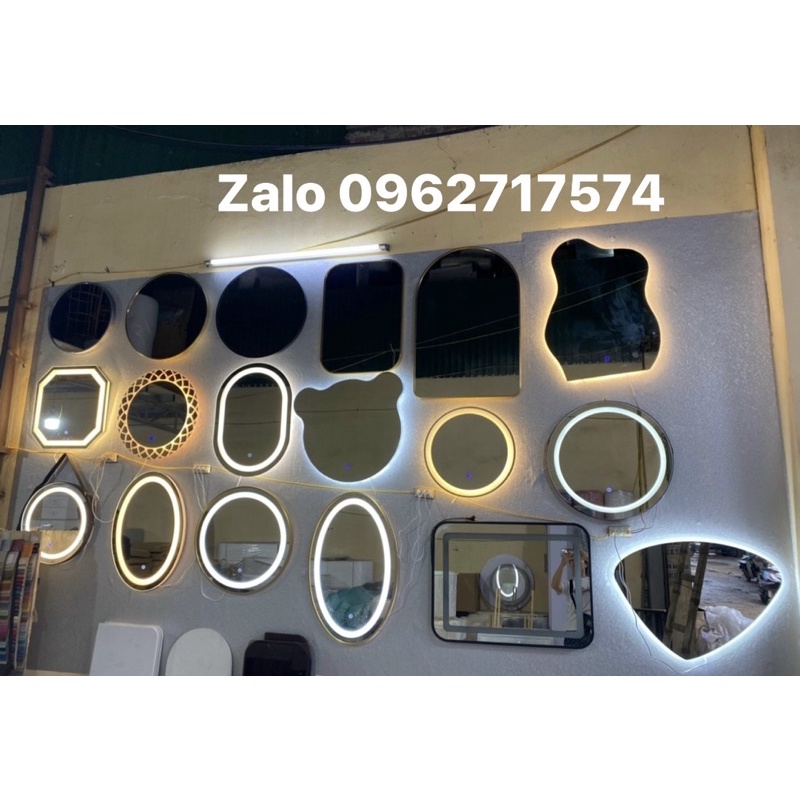 Gương treo tường