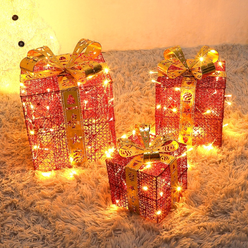 Set 3 Hộp Quà Trang Trí Cây Thông Noel Có Đèn LED Phát Sáng