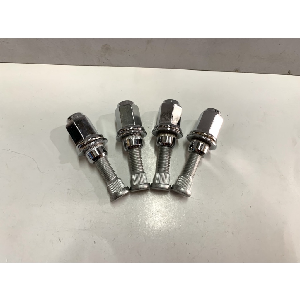Bộ Cốt Tán Tắc Kê, Bulong Bánh Xe Toyota INNOVA
