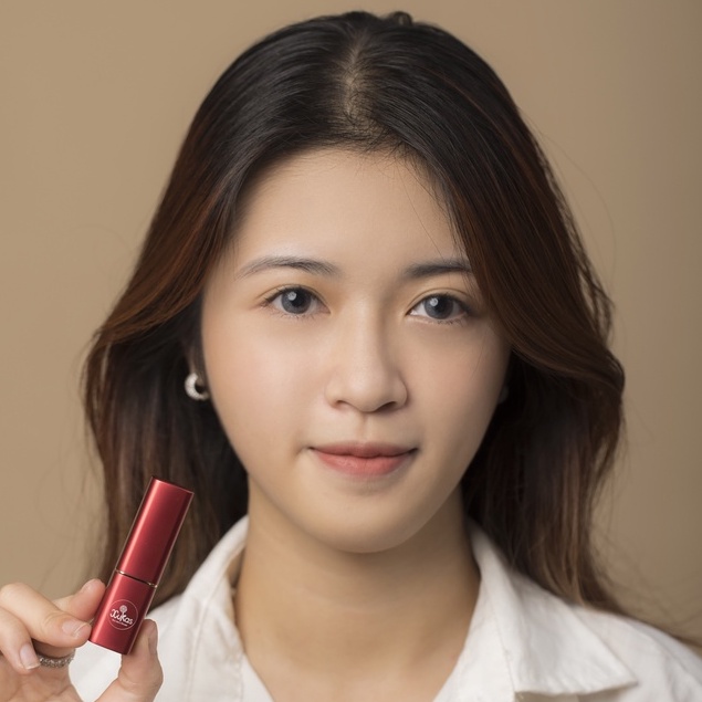Son môi Quỳnh Dao Xukas, son lỳ không chì, an toàn cho cả mẹ bầu giúp môi luôn tươi tắn - 5g