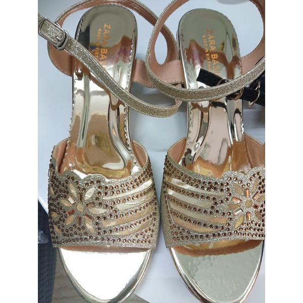 Giày  quai  hậu big size từ 36 đến 43