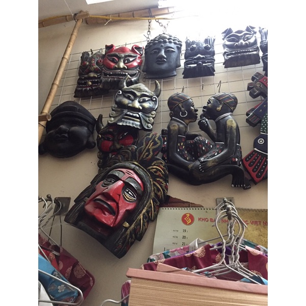 Mặt nạ trang trí treo tường hình thổ dân bằng gỗ