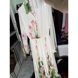 Đầm vin nhật