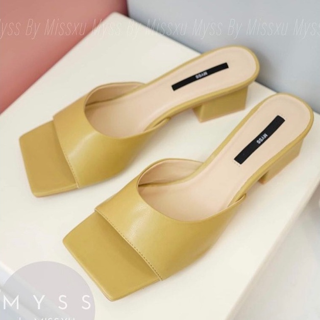 Giày guốc nữ bản ngang 4 cm thời trang MYSS - SU137