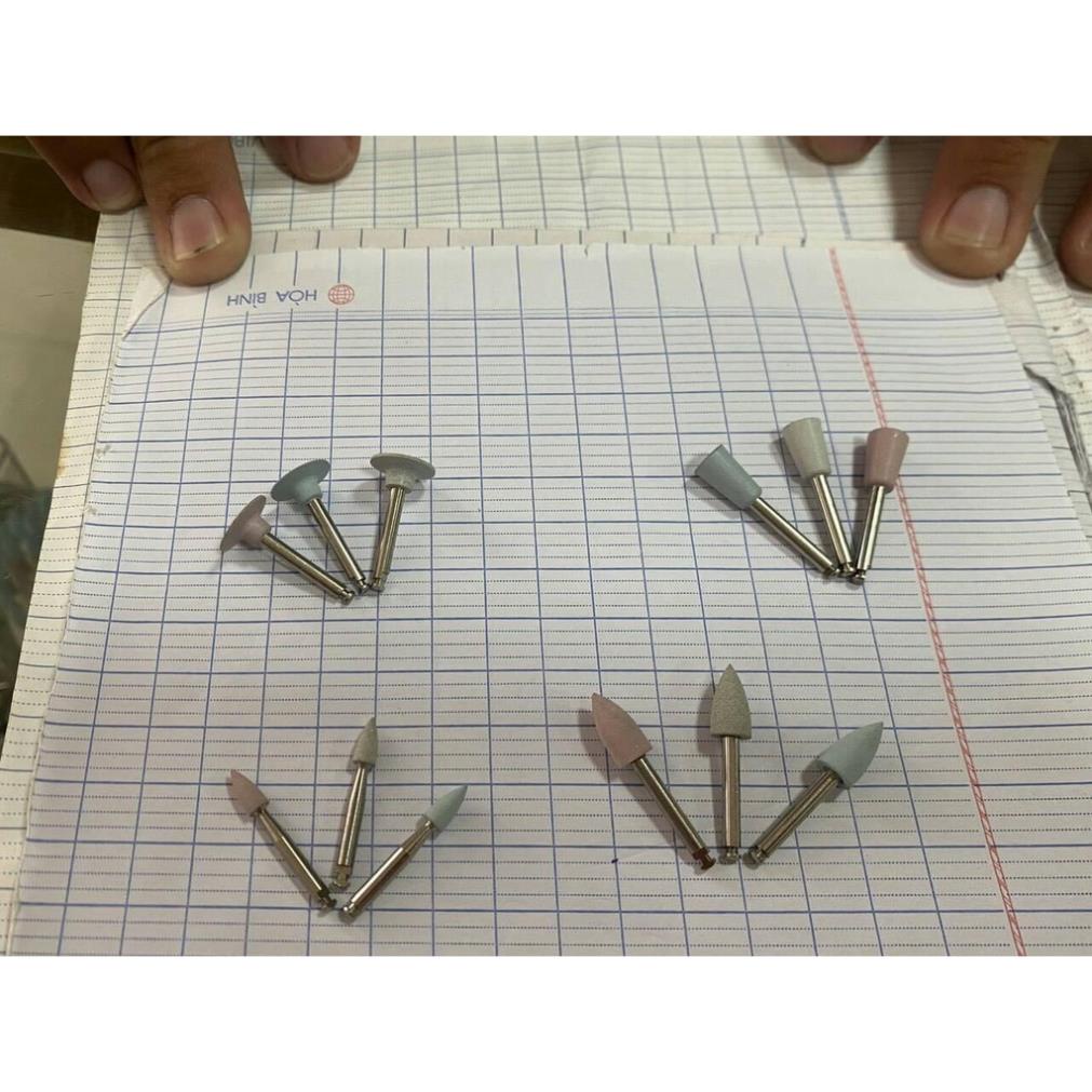 Mũi silicon đánh bóng miếng trám composite hình nụ cho tay khoan chậm dùng trong nha khoa