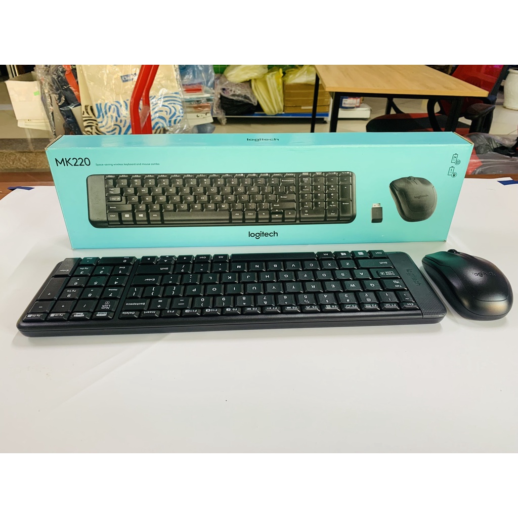 Bộ bàn phím + Chuột không dây Logitech MK220- chính hãng