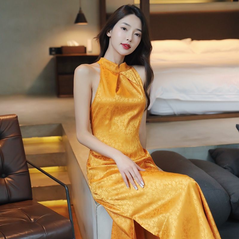 ((M &amp; E) Đầm Cưới Dáng Dài Không Tay Thiết Kế Mới Thời Trang Mùa Thu Đông Theo Phong Cách Trung Hoa