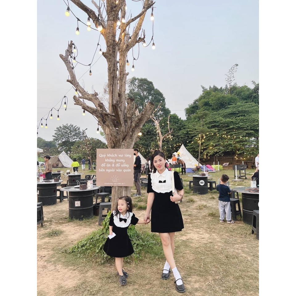 BÁN SỈ VÁY NHUNG ĐEN BÉ GÁI CỔ SƠ MI TRẮNG BÈO NƠ ĐEN