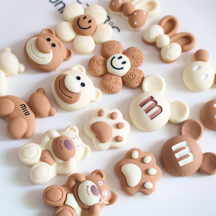 Phụ Kiện Sticker Gắn Dép, Jibbitz, Charm DIY Hình Nơ, Hoa, Gấu Nâu Xinh Xắn - HQ50