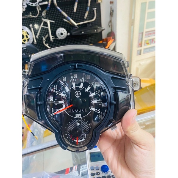 Đồng Hồ LC135 1:1