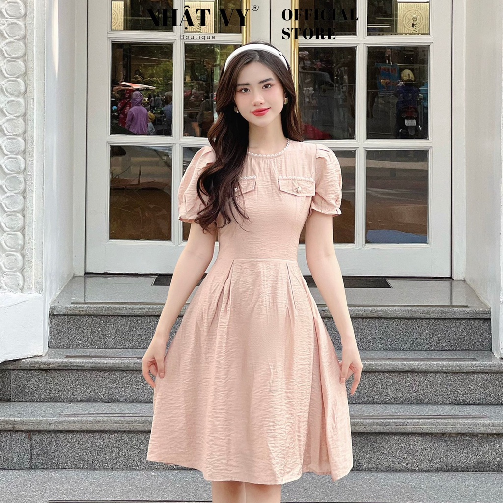 Đầm công sở Nhật Vy cổ tròn viền ren đính túi tay phồng chất tơ phù hợp đi chơi dạo phố - D2556