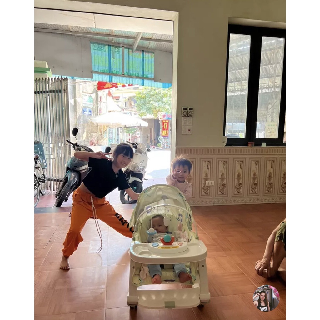 Ghế ăn dặm gấp gọn Baby Care