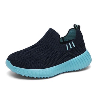 giày slip on lưới