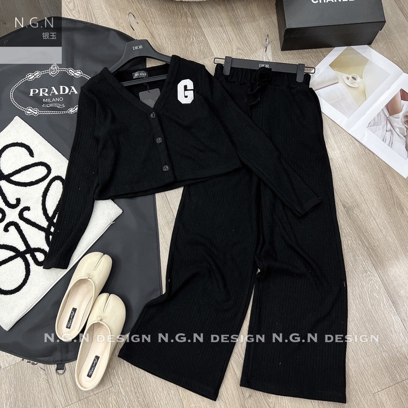 Sét len lông thỏ chữ G