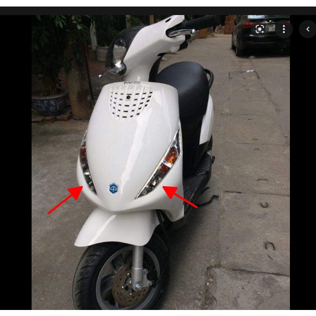 Củ đèn xi nhan Trước xe ZIP Piaggio - Đèn xi nhan xe máy Zip
