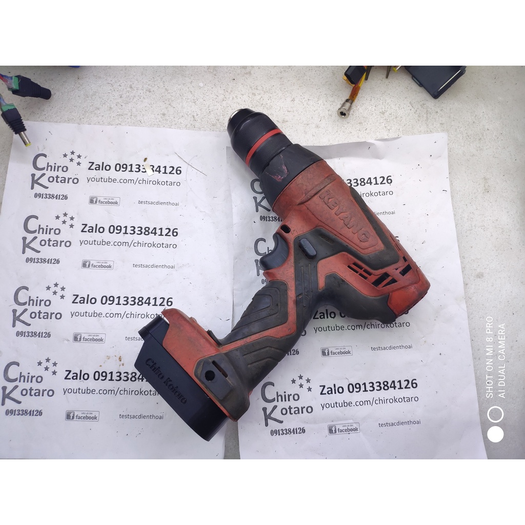 Đế chuyển chân pin máy KEYANG 18V sang dùng pin Makita LXT