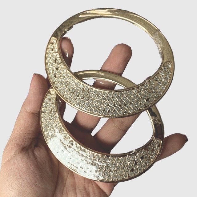 Quai oval đính đá và trơn 105-110k/cặp