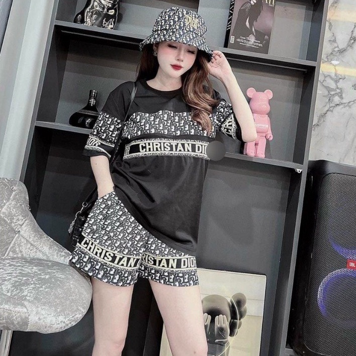 Set Dior nữ tay ngắn mix quần short ống rộng kèm mũ, Bộ Dior nữ tay ngắn quần ống rộng có nón