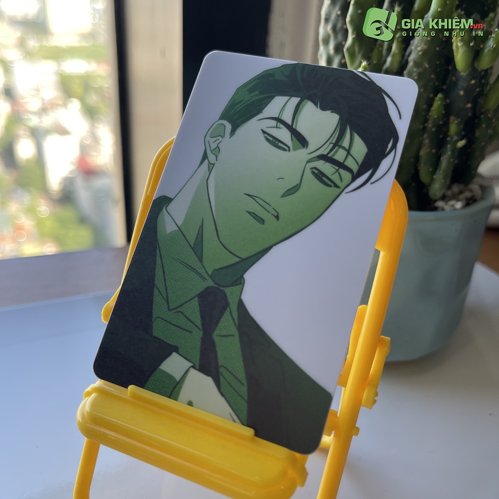 Card bơi "UNDER THE GREEN LIGHT" Card nhựa dày như thẻ ATM CCCD