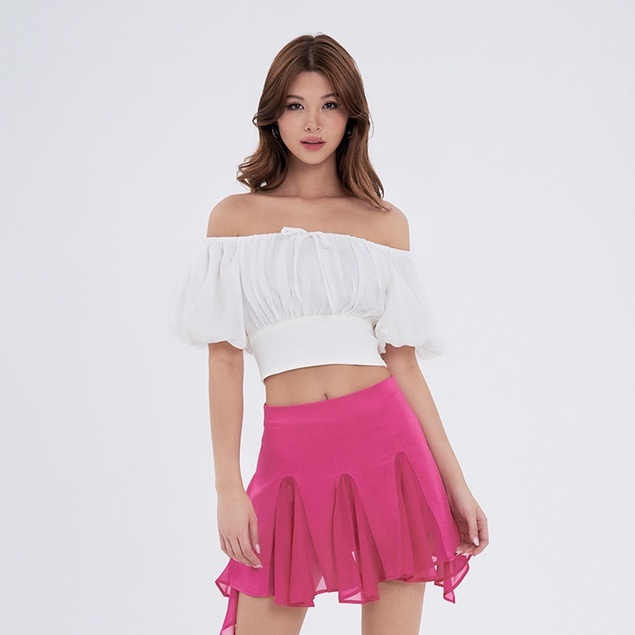 Áo croptop SheByShj trễ vai tay phồng màu trắng - Christy Top