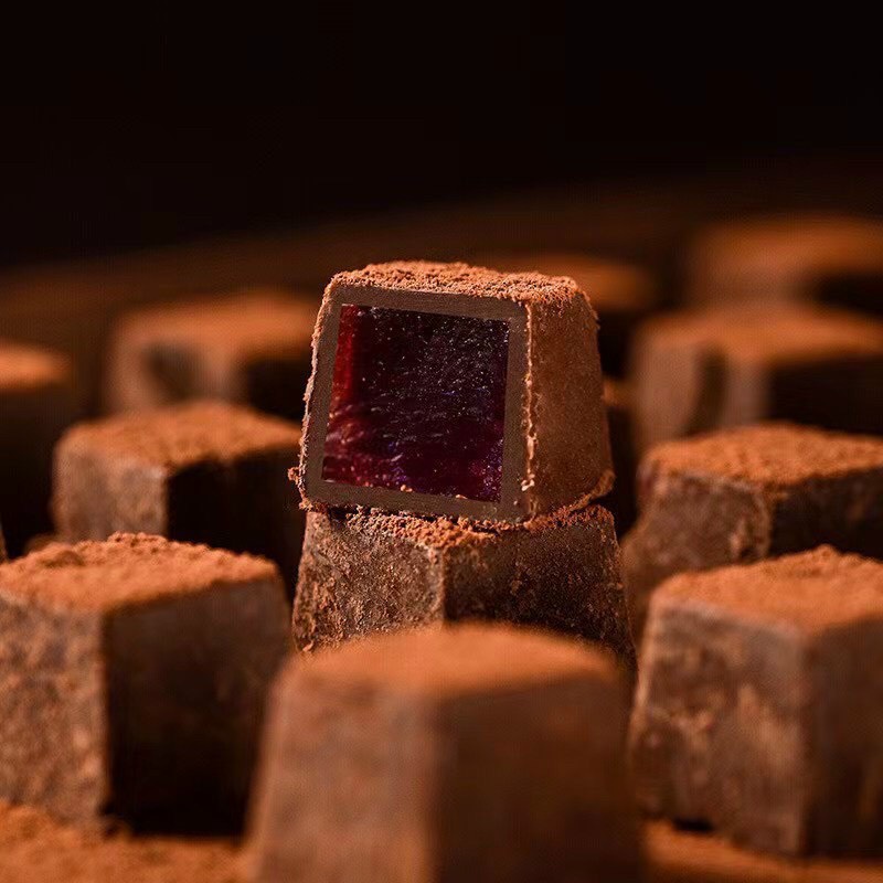 Kẹo socola nhân mứt trái cây xô 158g sẵn 3 vị