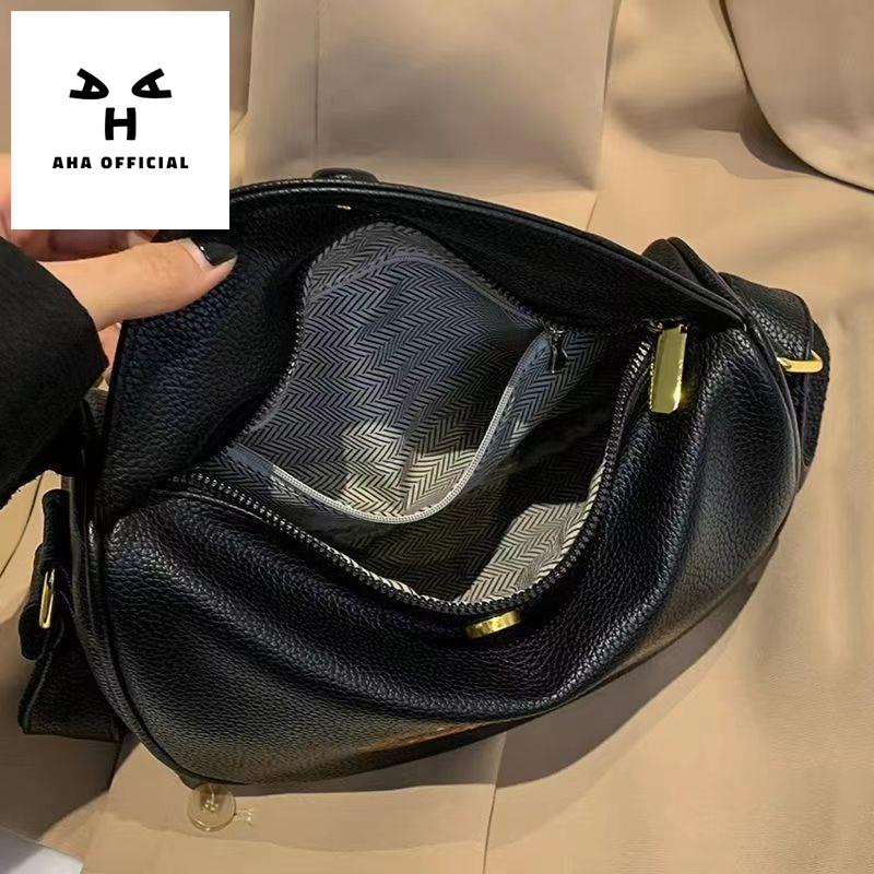 Túi đeo chéo AHA official thời trang cao cấp dành cho nữ