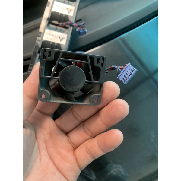 Quạt đôi delta Gfb0412she 4cm 12v 0.68A độc lạ thái lan