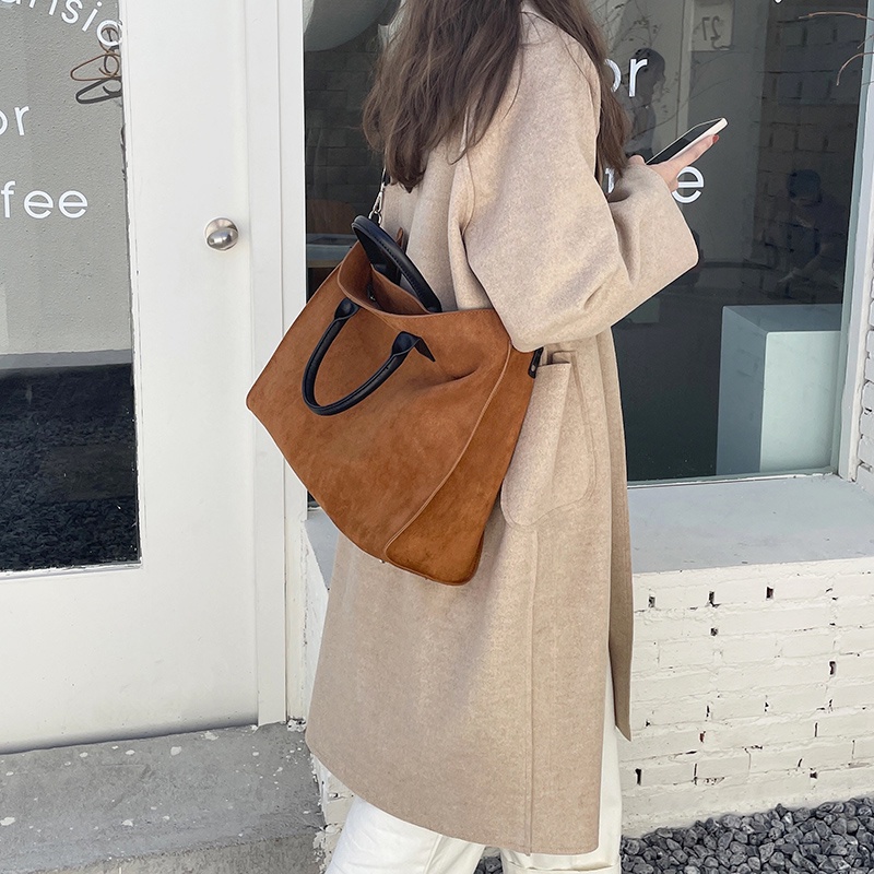 IELGY Túi Đeo Chéo Màu Nâu Mờ Sức Chứa Lớn Thời Trang Cho Nữ