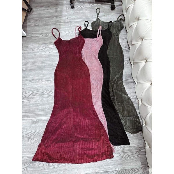 Đầm body nhung đuôi cá