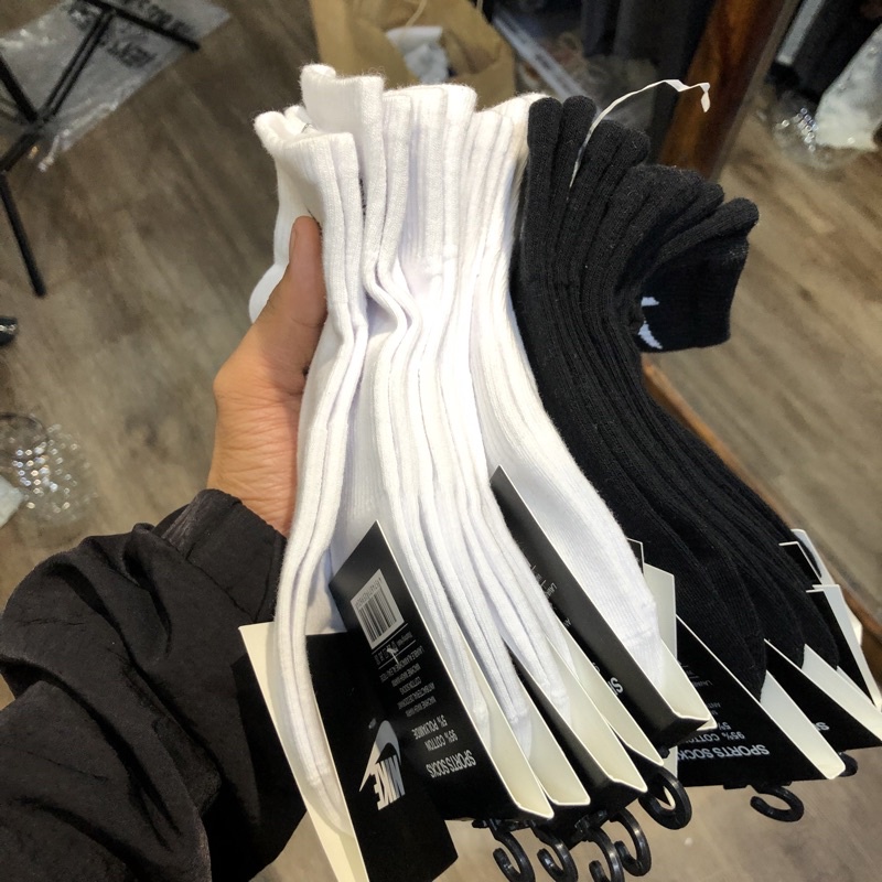 Tất thể thao cao cấp, hàng Trung loại dày dặn giữ phom tốt Bui Vintage