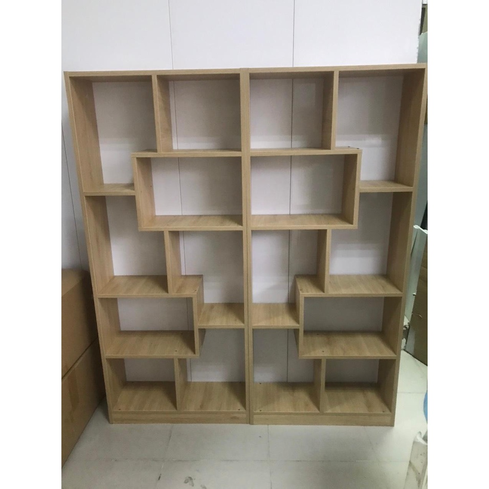 Kệ Sách Để Sàn Nhiều Ngăn Giá Kệ Hình Chữ U ván màu vân gỗ dày 15mm. hình ảnh shop tự chụp.