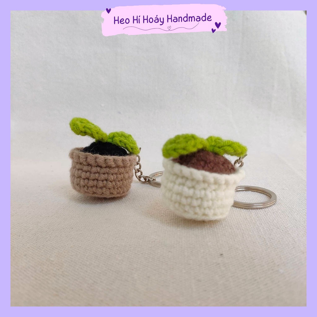 Móc Khoá Len Chậu Cây Mầm, Quà Tặng Handmade by Heo Hí Hoáy