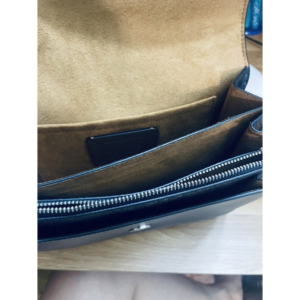 Pass túi đeo chéo Coach auth