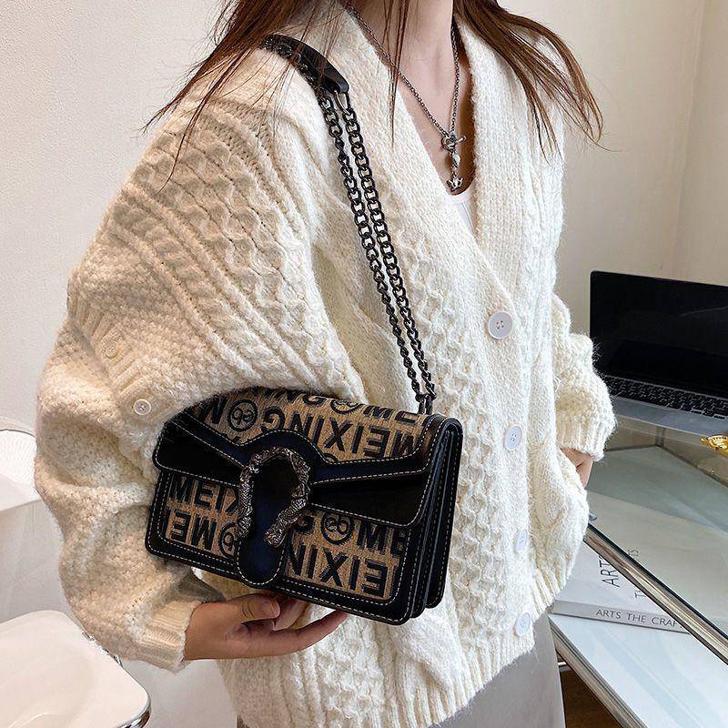 Túi Xách Đeo Vai Phối Dây Xích Thời Trang Thu Đông 2022 Dành Cho Nữ