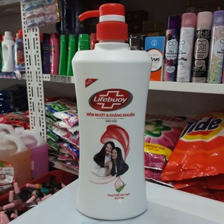 Dầu gội Lifebuoy tóc mềm mượt & kháng khuẩn chai 640g