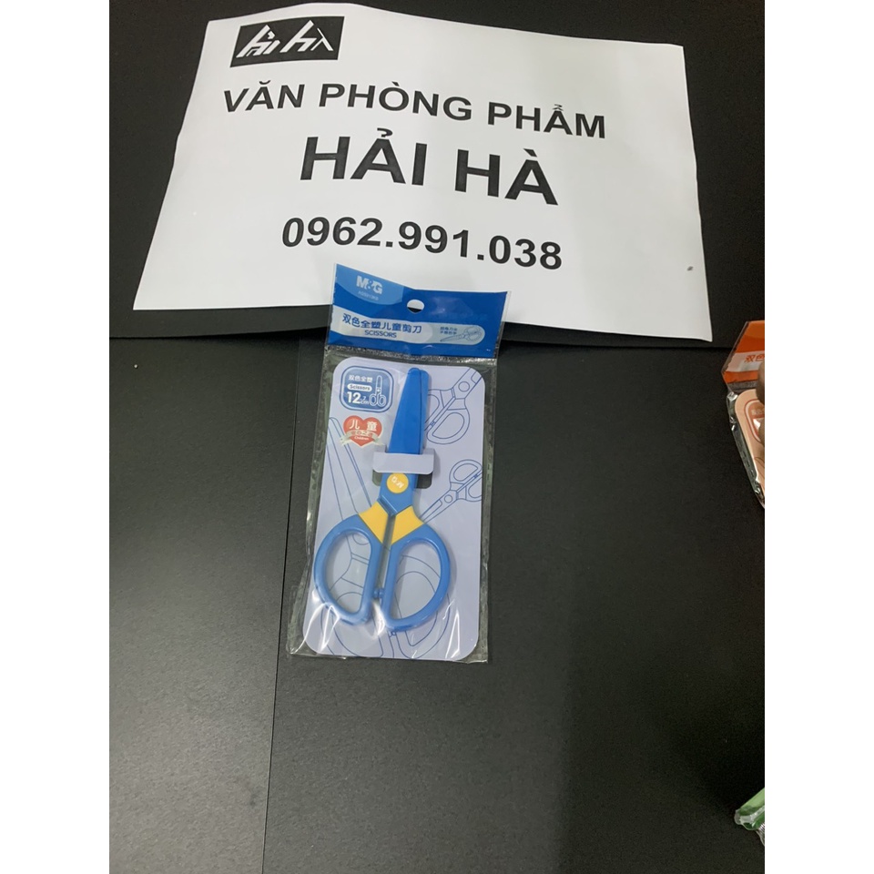KÉO NHỰA HỌC SINH M&amp;G 913K9 CHỈ CẮT ĐƯỢC ĐẤT SÉT + GIẤY AN TOÀN CHO BÉ