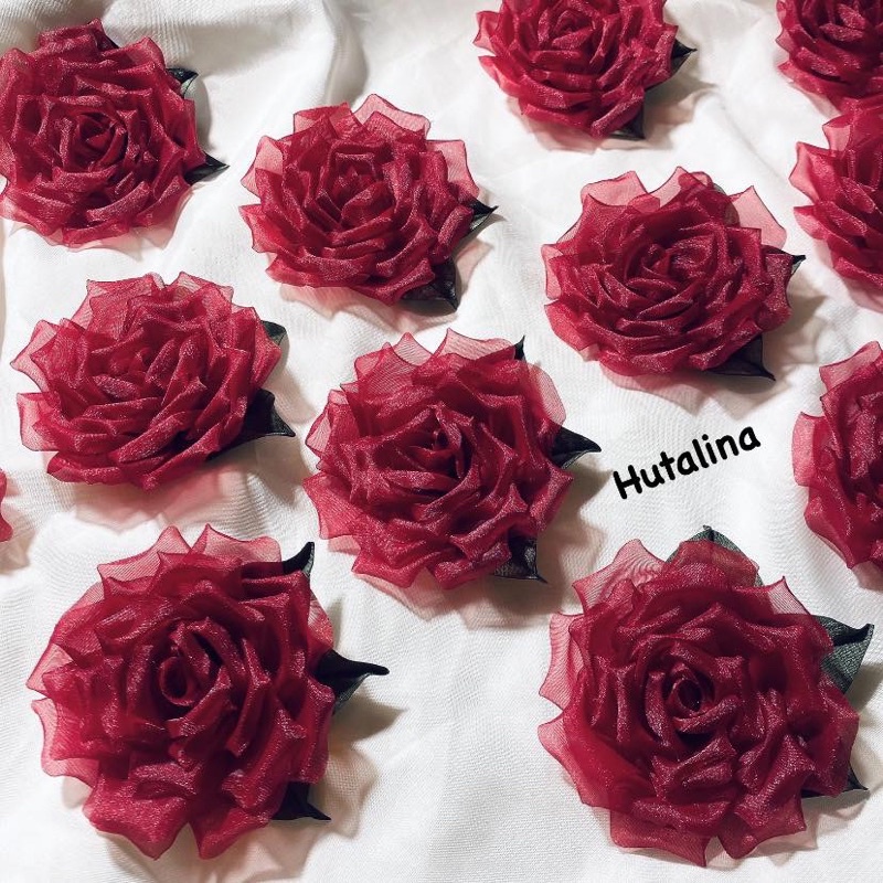 Hoa Cài Áo Handmade Vải Voan Mẫu Hoa Hồng CV18 - HUTALINA