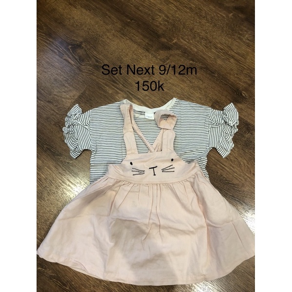 Váy yếm size 9/12m