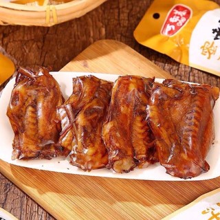 Cánh Gà Giữa Tẩm Mật Ong