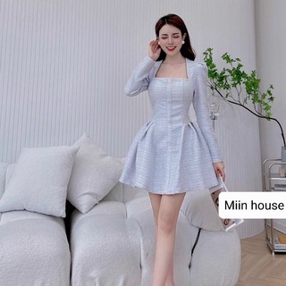 Váy dạ dài tay ly xòe cổ vát