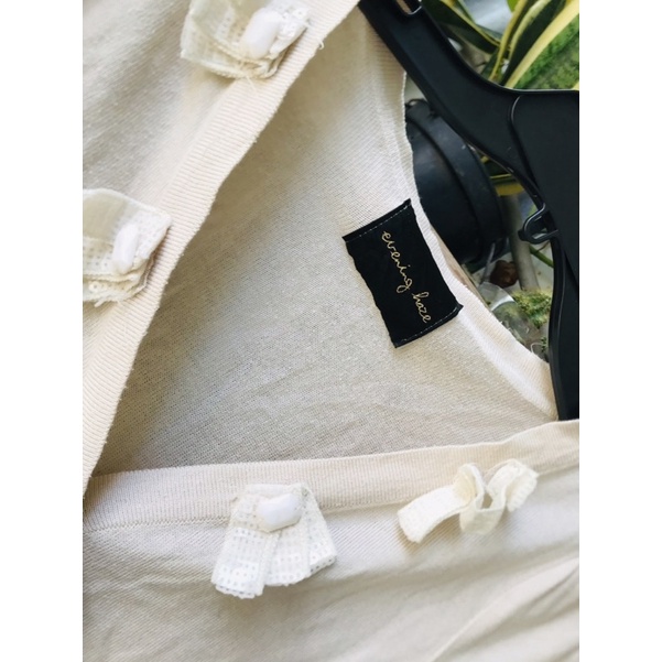 Áo khoác cardigan Gu