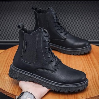 Giày Boot Nam Màu Đen Cổ Thun SOLE GN407