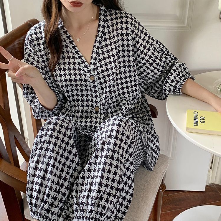 Bộ Đồ Ngủ Tay Dài Phong Cách Hàn Quốc Đơn Giản Thời Trang Mùa Thu Hàng Mới Dành Cho Bạn Nữ