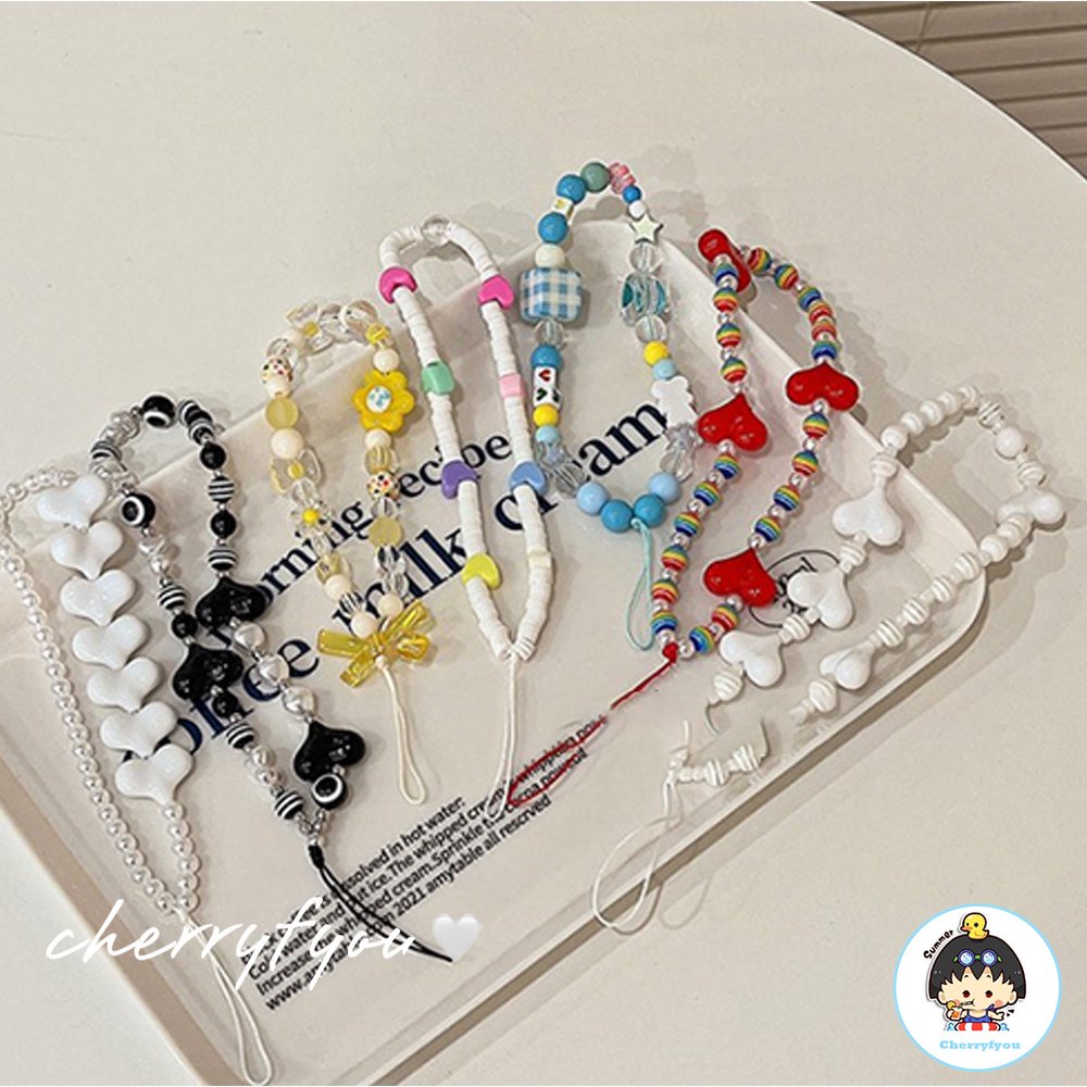 Ốp Điện Thoại Họa Tiết Trái Tim Hoạt Hình Màu Trơn Phối Dây Xích Đeo Tay Chống Rơi Cho IPhone