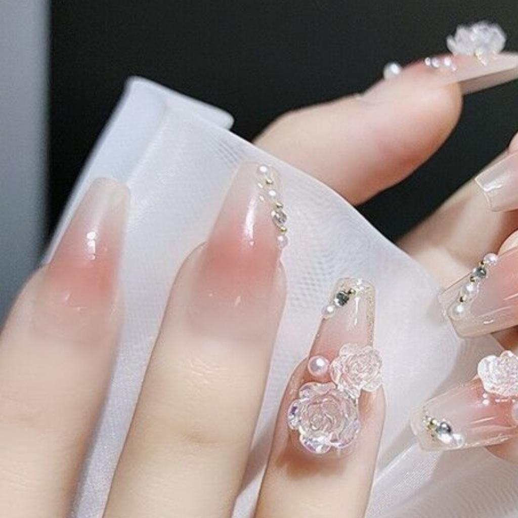 Set 24 móng giả hạt ngọc đính hoa hồng tặng kèm keo dũa nail box A19 - nail Jint