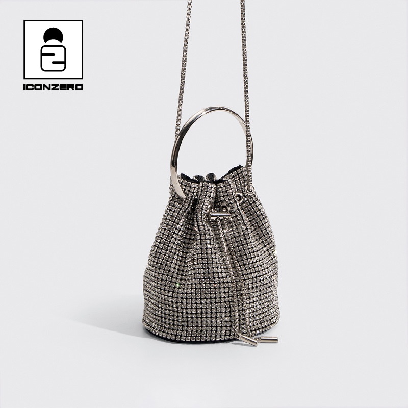 Túi Đeo Chéo Đính Đá Lấp Lánh Phối Dây Xích Thời Trang Cho Nữ