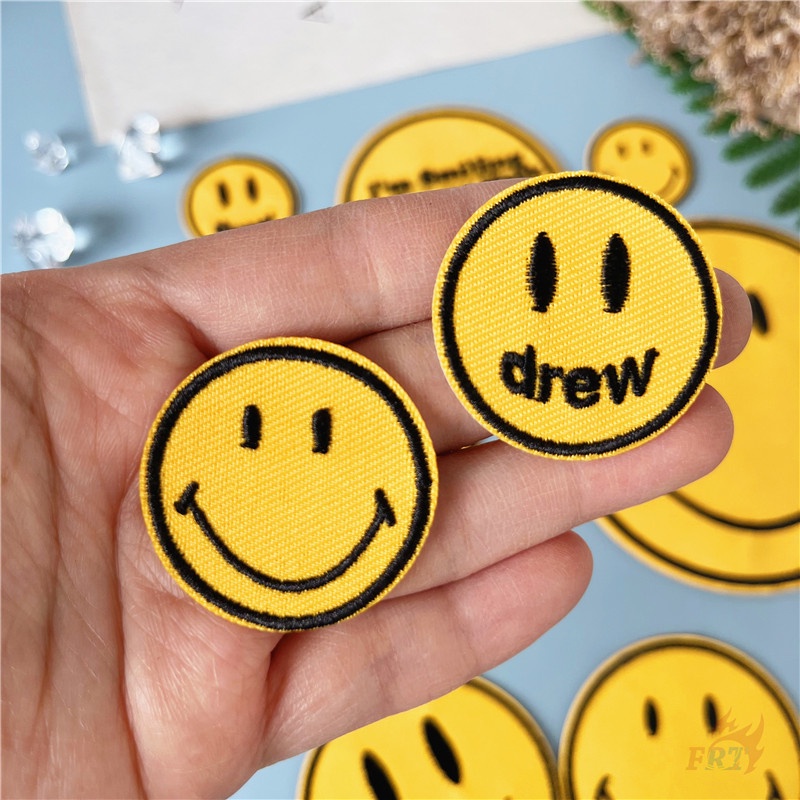 ♥ Sticker Ủi Thêu Hình Mặt Cười Thời Trang ♥ 1 Miếng Dán Ủi Quần Áo Hình Ngôi Nhà / Mặt Cười