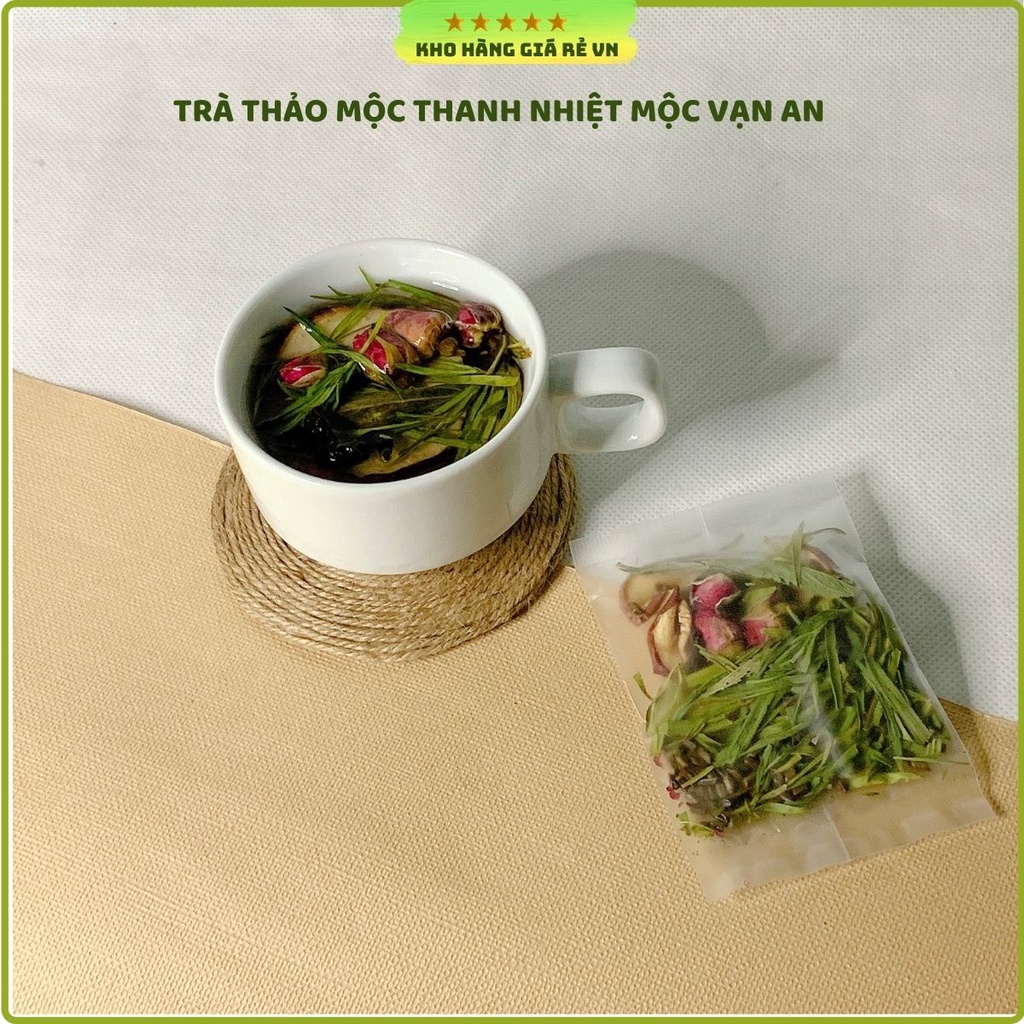 Trà thảo mộc thanh nhiệt Mộc Vạn An gồm hoa hồng, Atiso đỏ, quả Lê, Trúc diệp, Hạt Muồng (thảo quyết minh), Cỏ ngọt