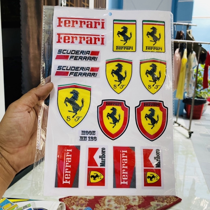 Nguyên vỉ tem logo nổi ferrari