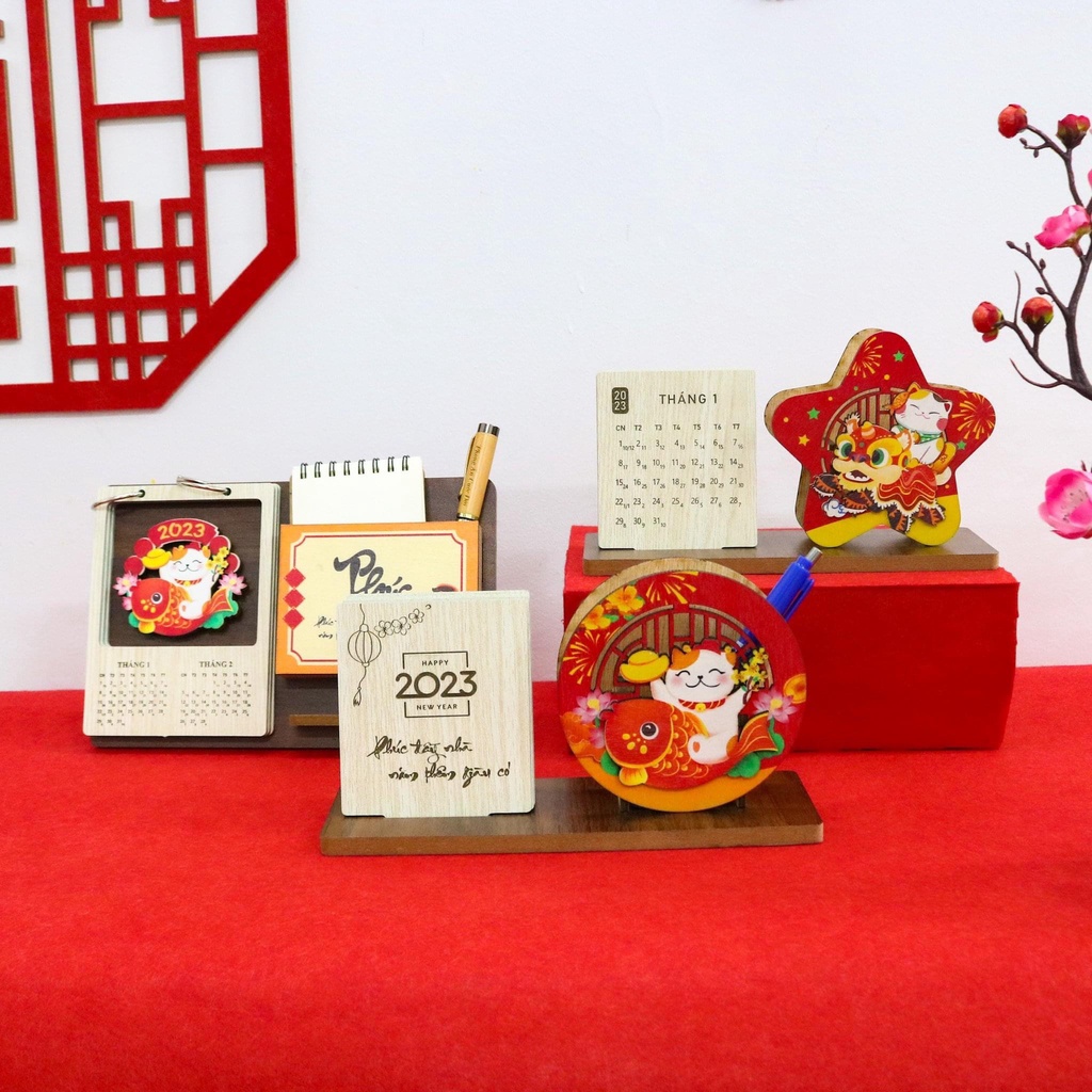 Lịch Gỗ Để Bàn 2024 Làm Từ Gỗ Công Nghiệp Họa Tiết Dễ Thương